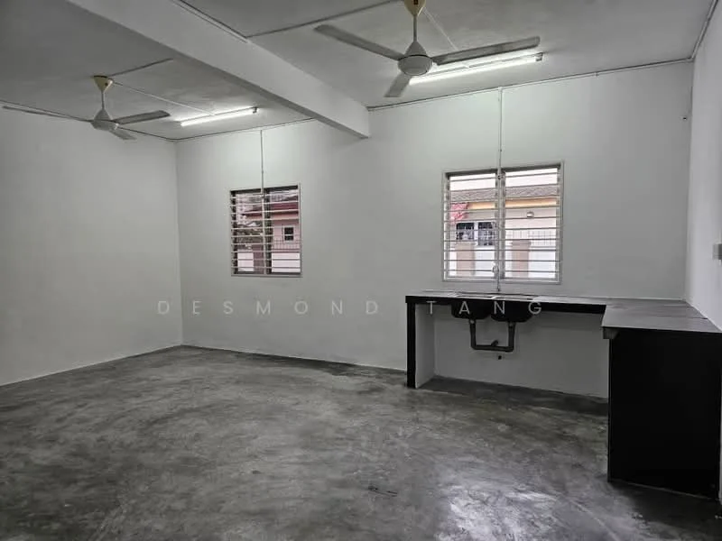 Room features: white painted walls, polished concrete flooring, 2 ceiling fans, 2 windows with horizontal slats, black countertop, exposed plumbing under countertop; style: minimalist.