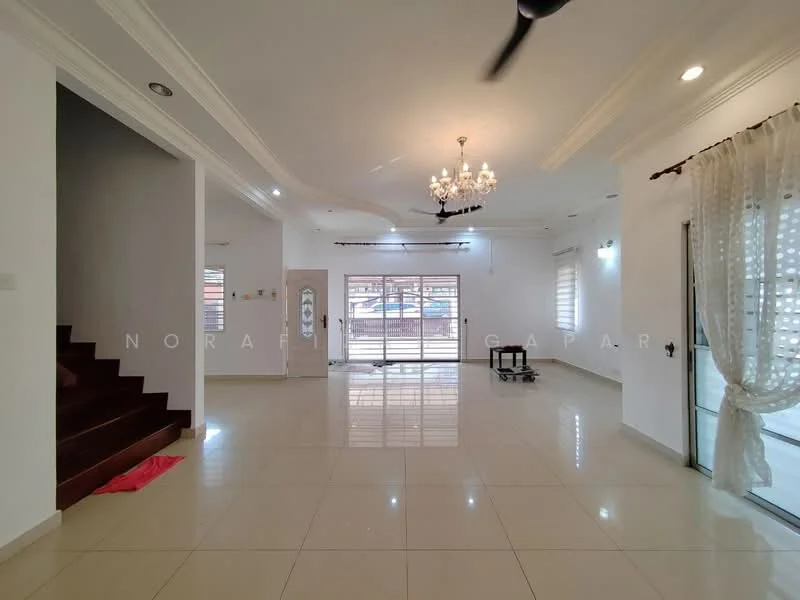 Living features: white painted walls, cream tiled flooring, tray ceiling with chandelier, 5-blade ceiling fan, large windows with sheer curtains, sliding glass door, recessed lighting, open layout, staircase with wooden steps, decorative wall molding; style: modern.