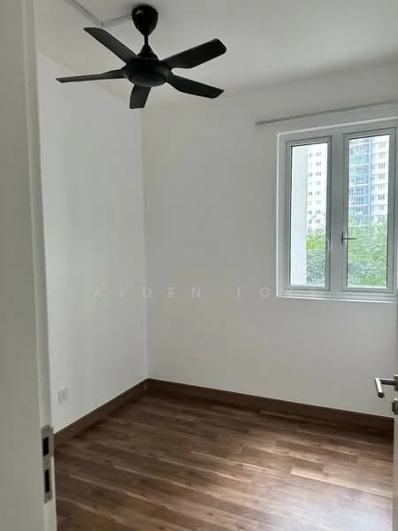 Room features: white painted walls, wooden flooring, 5-blade ceiling fan, single window, view of greenery; style: modern; view: garden.