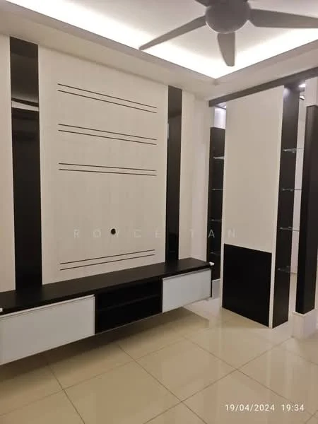 Living features: cream painted walls, black and white feature wall, built-in entertainment unit with black and white cabinetry, floating shelves, wall-mounted TV space, glossy tile flooring, 5-blade ceiling fan, recessed lighting; style: modern.