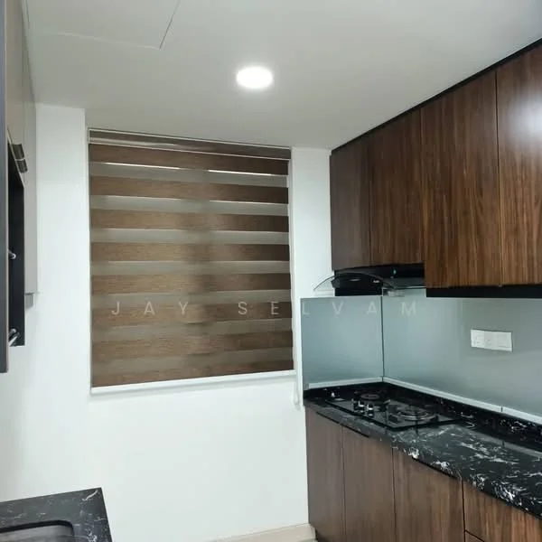 Kitchen features: black granite countertop, dark wood cabinetry, stainless-steel gas hob, built-in range hood, white backsplash, roller blinds, recessed ceiling lights, light-colored flooring; style: modern.
