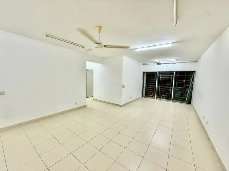 Living features: white painted walls, tile flooring, ceiling fan, 2 ceiling fans, large windows, sliding glass door, natural light, open layout.