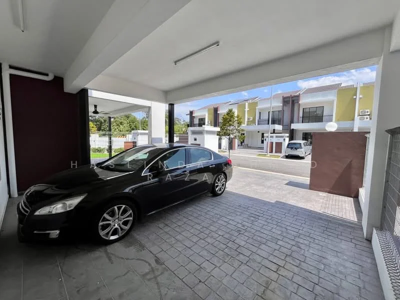 Exterior type: car porch; features: paved flooring, covered car porch, black sedan parked, white painted walls, modern design, street view, surrounded by residential buildings; style: modern.
