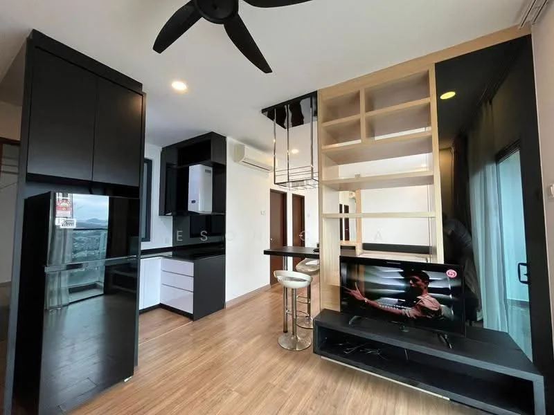 Living features: black cabinetry, white cabinetry, stainless-steel fridge, built-in oven, black countertop, bar counter with stools, TV console, wall-mounted TV, wooden flooring, ceiling fan, large window with natural light, open layout; style: modern; view: city.
