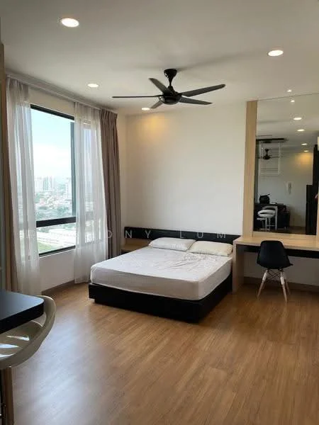 Bedroom features: queen-size bed, 5-blade ceiling fan, floor-to-ceiling windows, curtains, wooden flooring, wall-mounted mirror, study desk, chair, decorative wall panel; style: modern; view: city.