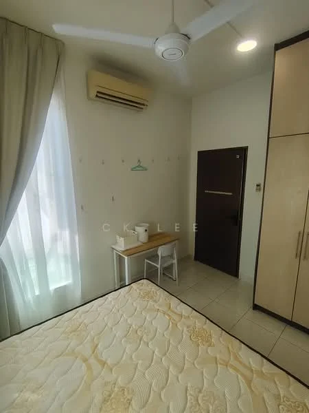 Bedroom features: queen-size bed, upholstered headboard, bedside table, wall-mounted air conditioning unit, 5-blade ceiling fan, floor-to-ceiling window with sheer curtains, built-in wardrobe with sliding doors, tile flooring, decorative wall with minimal decor; style: modern.