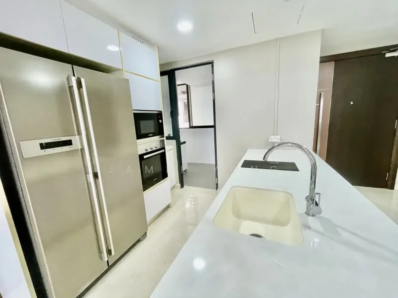 Kitchen features: stainless-steel side-by-side fridge, built-in oven, freestanding range oven, single-bowl ceramic sink, chrome pull-down faucet, white cabinetry with flat-panel design, white countertop, marble tile flooring, recessed downlights; style: modern.