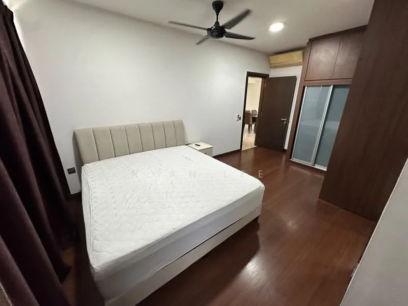 Bedroom features: queen-size bed, upholstered headboard, nightstand, ceiling fan, wooden flooring, brown curtains, built-in wardrobe with sliding doors, white walls, recessed lighting; style: modern.