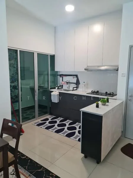 Kitchen features: white upper cabinets, grey lower cabinets, stainless-steel gas hob, stainless-steel range hood, single-bowl stainless-steel sink, chrome pull-down faucet, black countertop, tile backsplash, refrigerator, floor tiles, pendant light, area rug with abstract pattern, sliding glass door, window with sheer curtains; style: modern.