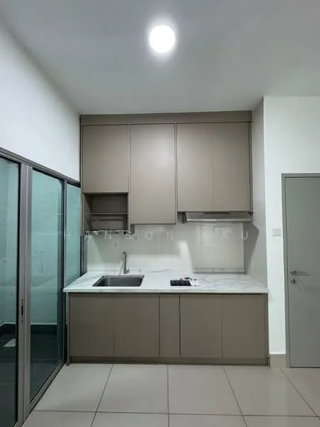 Kitchen features: single-bowl stainless-steel sink, chrome pull-down faucet, white marble countertop, grey flat-panel cabinets, built-in oven, 4-burner gas hob, tile backsplash, sliding glass door, recessed downlights, grey ceramic tile flooring; style: modern.