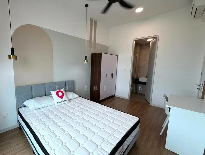 Bedroom features: queen-size bed with mattress, upholstered headboard, 2 pendant lamps, wooden wardrobe with sliding doors, study desk, white chair, wood laminate flooring, white painted walls, ceiling fan, window with natural light, doorway leading to bathroom; style: modern.