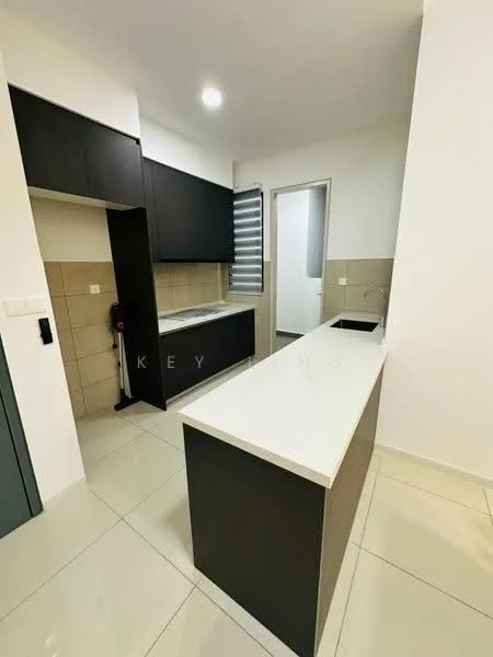 Serviced Residence @ Sunway D'hill Residences, Seksyen 10, Kota Damansara — view 2 of 5 in Serviced Residence @ Sunway D'hill Residences — for Rent