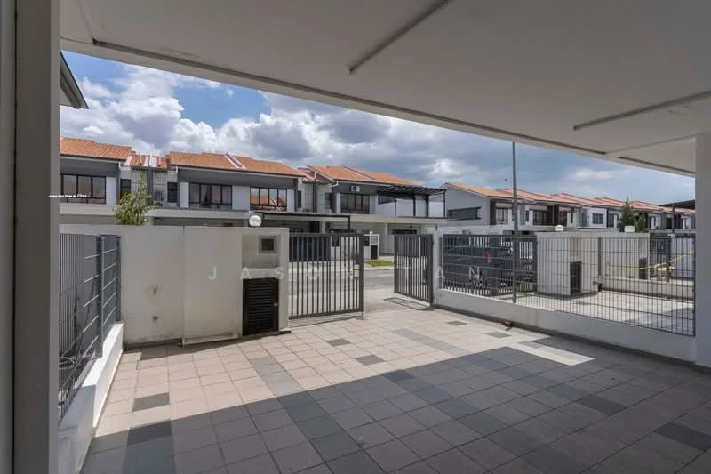 Exterior type: linked terrace house; features: gated entrance, paved walkway, fenced perimeter, two-storey linked terrace houses, red tile roof, manicured landscaping, outdoor lighting, security intercom, parking spaces visible, surrounded by greenery; style: modern.