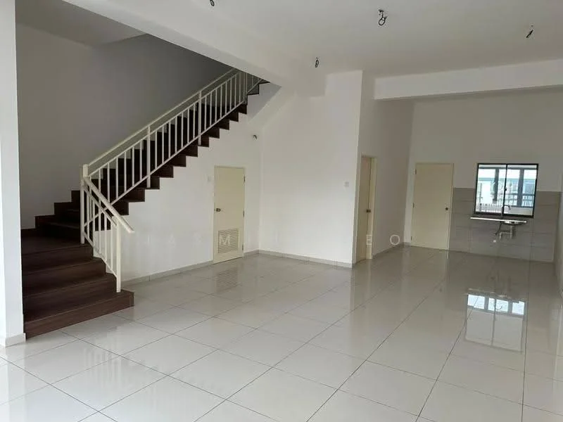 Setia Alam — view 2 of 5 in Setia Alam — for Rent