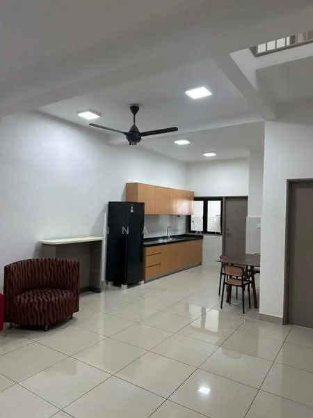 SETIA BAYUEMAS, Klang — view 2 of 5 — for Rent