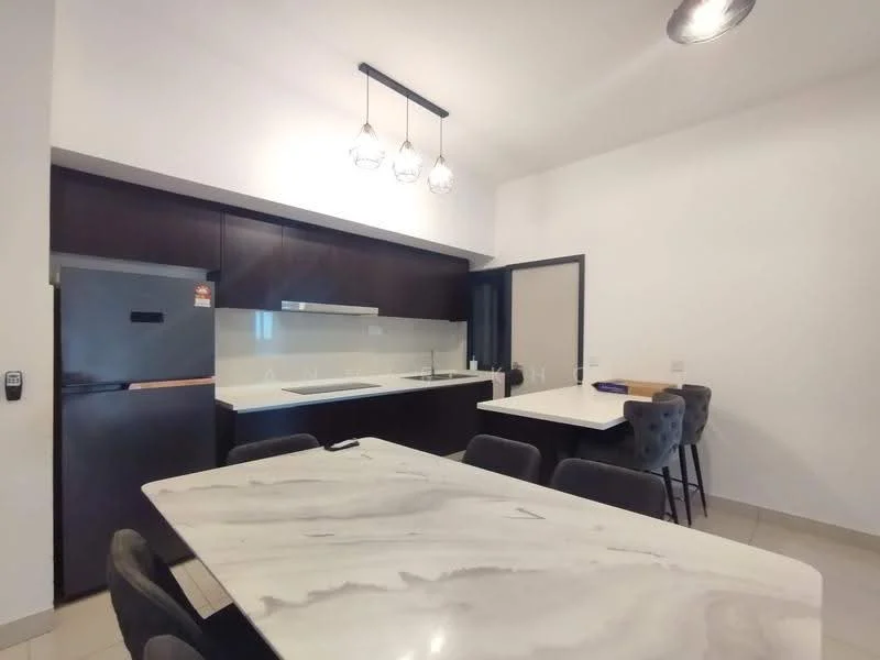 Kitchen features: marble countertop, black cabinetry, stainless-steel fridge, built-in oven, 4-burner gas hob, single-bowl stainless-steel sink, chrome pull-down faucet, pendant lighting, dining table with marble top, upholstered dining chairs; style: modern.