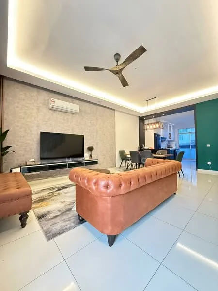 Living features: 5-blade ceiling fan with light, wall-mounted TV, brown leather tufted sofa, coffee table, area rug with geometric pattern, recessed LED downlights, white painted walls, glossy tile flooring, decorative plant, open dining area in background; style: modern.