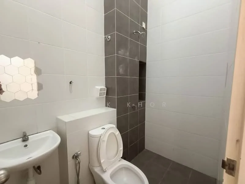 Bathroom features: white tiled walls, grey tiled flooring, single-sink vanity with white cabinet, chrome basin mixer faucet, one-piece toilet, walk-in shower with tiled wall, hexagonal mirror, shower niche, towel hook; style: modern.