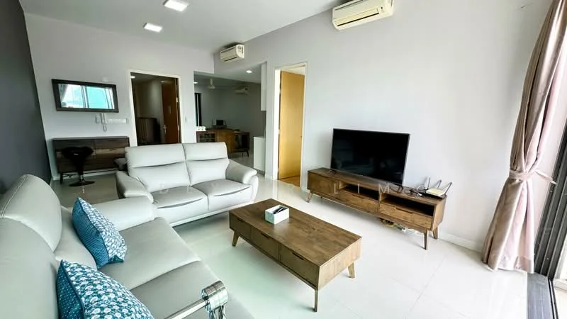 Living features: light grey walls, white ceiling, recessed downlights, 3-seater leather sofa in light grey, 2 decorative cushions in blue, wooden coffee table, TV console in wood, wall-mounted TV, floor-to-ceiling windows with sheer curtains, air conditioning unit, open layout to dining area; style: modern; view: city.