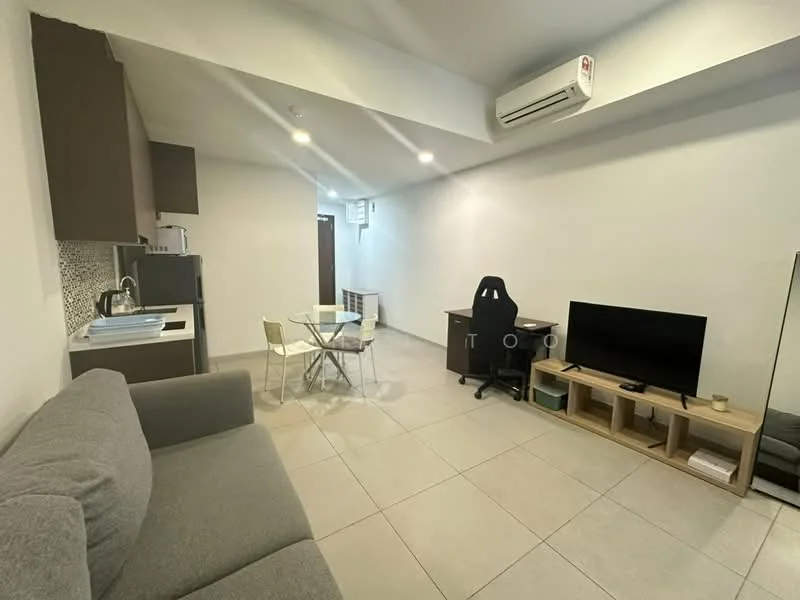 Seventeen Mall & Residences (Biji Living), Seksyen 17, Petaling Jaya — view 2 of 5 in Seventeen Mall & Residences (Biji Living) — for Rent