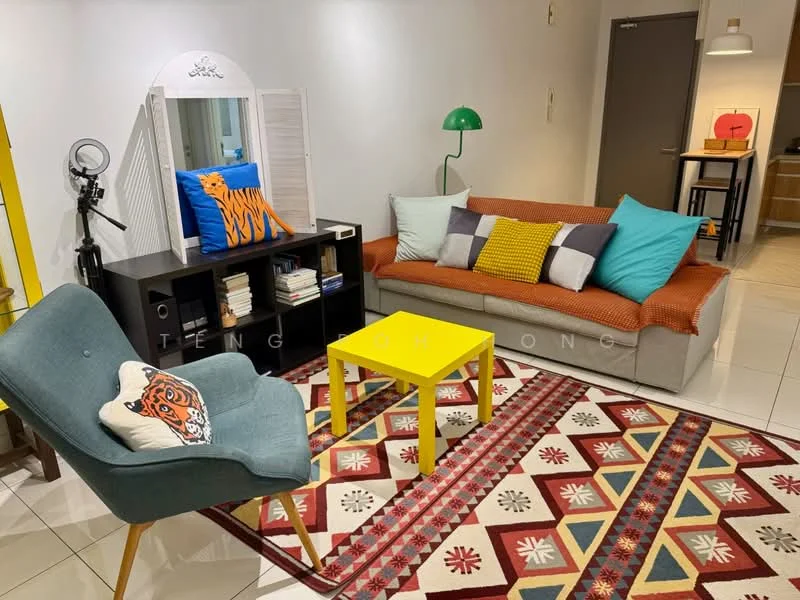 Living features: grey fabric sofa with colorful cushions, blue accent chair, yellow coffee table, area rug with geometric pattern, white painted walls, laminate flooring, decorative mirror, bookshelf with books, floor lamp with green shade, wall-mounted artwork, potted plant; style: modern.
