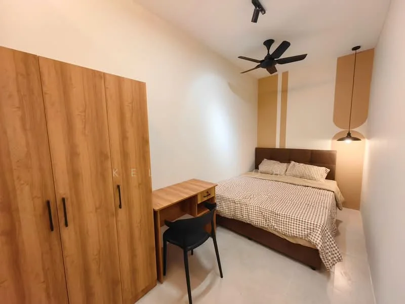 Bedroom features: queen-size bed with checkered bedding, wooden wardrobe with sliding doors, wooden study desk, black chair, ceiling fan, pendant light, neutral painted walls, light-colored flooring; style: modern.
