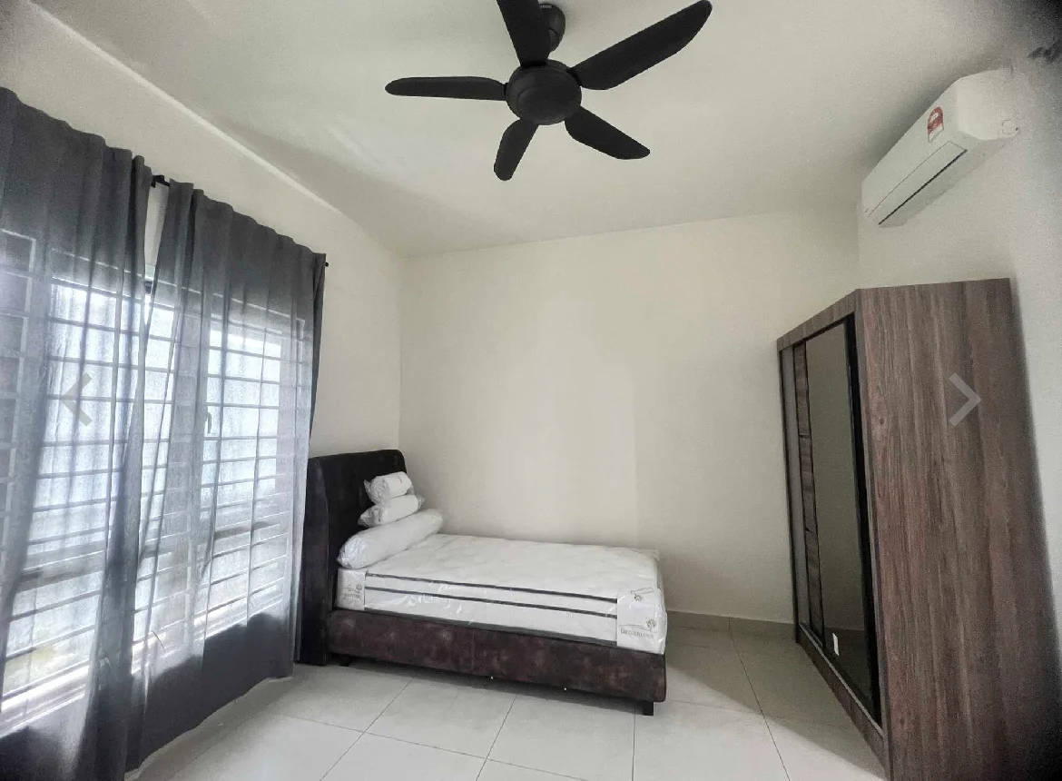 Single bedroom also got private bathroom 