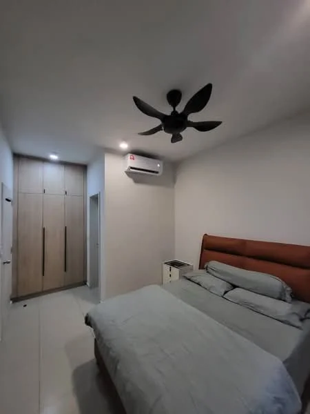 Bedroom features: king-size bed with upholstered headboard, grey bedding, 2 bedside tables, 5-blade ceiling fan with light, wall-mounted air conditioning unit, built-in wardrobe with wooden finish, white painted walls, tile flooring, recessed LED downlights; style: modern.