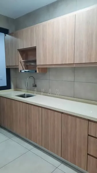 Kitchen features: laminate cabinetry in light wood finish, single-bowl stainless-steel sink, chrome pull-down faucet, solid surface countertop in beige, tile backsplash in neutral color, under-cabinet lighting, built-in dish rack, ceramic tile flooring; style: modern.