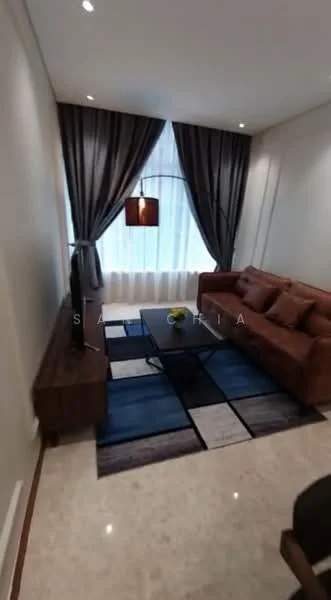 Living features: brown fabric sofa, area rug with geometric pattern, wooden TV console, wall-mounted TV, floor-to-ceiling windows, sheer curtains, recessed downlights, pendant lamp, marble flooring, decorative plant; style: modern.