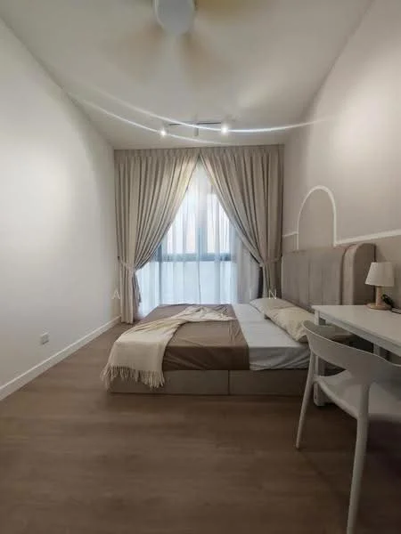 Bedroom features: queen-size bed with beige bedding, upholstered headboard, wooden flooring, floor-to-ceiling window, sheer curtains, recessed downlights, ceiling fan, study desk with white finish, table lamp, decorative throw blanket; style: modern; view: city.