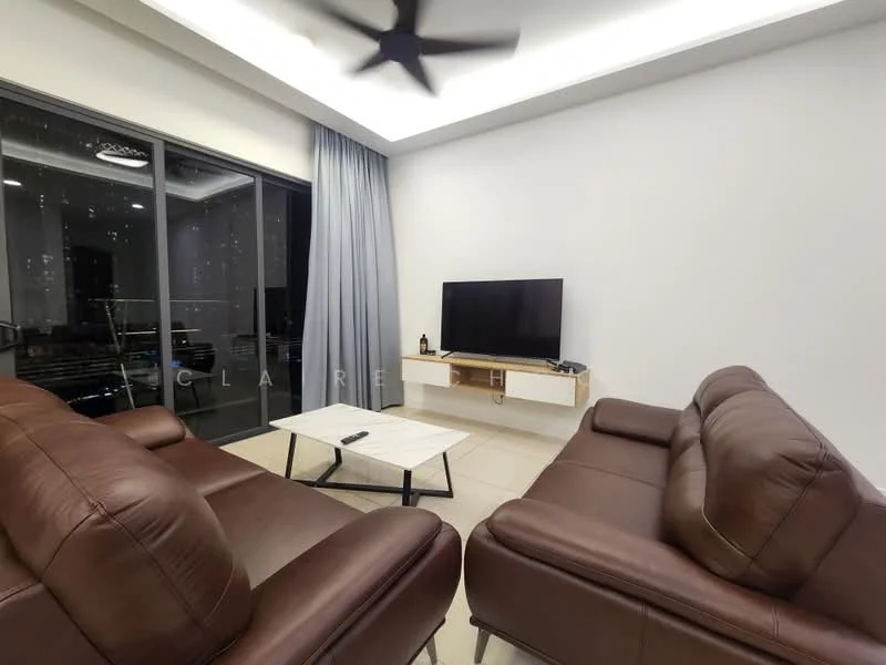 Living features: 2-seater leather sofa in brown, 3-seater leather sofa in brown, coffee table, wall-mounted TV, TV console, floor-to-ceiling windows, curtains in light grey, recessed downlights, ceiling fan, tile flooring, white painted walls; style: modern; view: city.