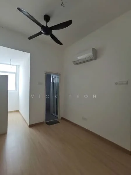 Room features: light wood laminate flooring, white painted walls, 5-blade ceiling fan, wall-mounted split AC, window with natural light, doorway leading to bathroom, neutral decor; style: modern.