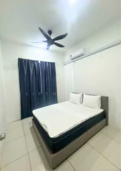 Bedroom features: queen-size bed, upholstered headboard, 2 white pillows, white bed linens, ceiling fan, wall-mounted split AC, dark curtains, white painted walls, tile flooring; style: modern.