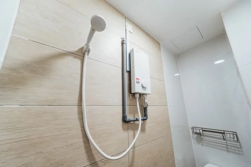 Bathroom features: shower head, water heater, white tiled walls, beige tiled walls, chrome shower hose, wall-mounted towel rack; style: modern.