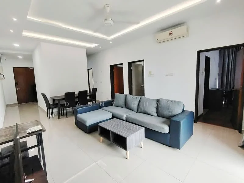 Living features: L-shape sectional sofa in grey, coffee table, wall-mounted TV, dining table with chairs, recessed LED downlights, ceiling fan, wall-mounted air conditioning unit, white painted walls, tile flooring; style: modern.