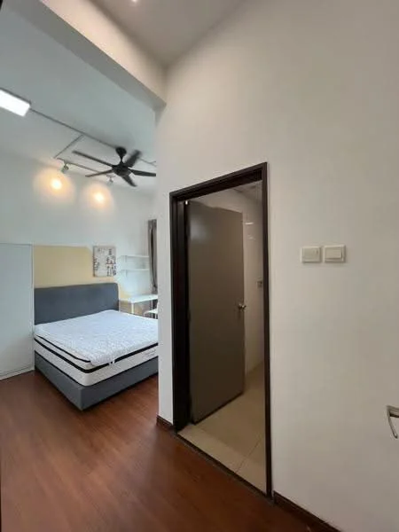 Bedroom features: queen-size bed, upholstered headboard, wooden flooring, ceiling fan, wall-mounted light fixtures, built-in wardrobe, neutral wall color, window with natural light; style: modern. Room features: door leading to hallway, light-colored walls, tile flooring.