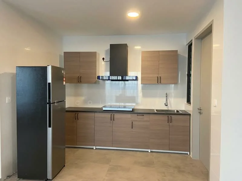 Kitchen features: black granite countertop, wood cabinetry with flat-panel design, stainless-steel fridge, built-in oven, stainless-steel range hood, single-bowl stainless-steel sink, chrome pull-down faucet, ceramic tile flooring, recessed downlights, white painted walls, window for natural light; style: modern.