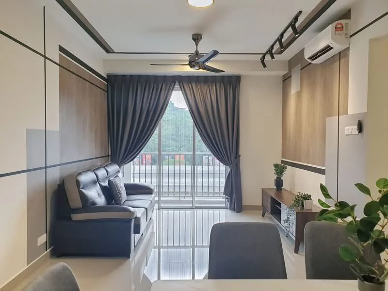 Living features: 3-seater leather sofa in black, floor-to-ceiling windows, grey curtains, wall-mounted TV console, decorative plants, recessed downlights, ceiling fan, polished tile flooring, wood panel accent wall, air conditioning unit; style: modern; view: city.