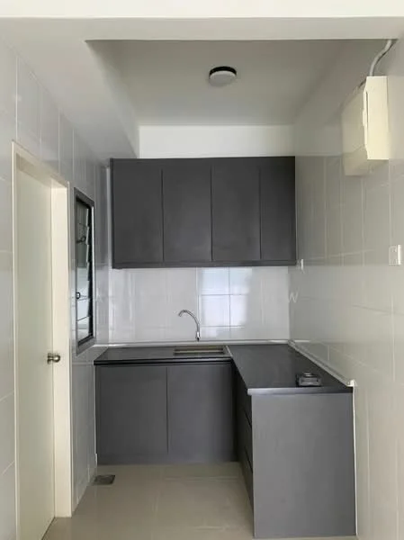 Kitchen features: grey cabinetry, single-bowl stainless-steel sink, chrome pull-down faucet, white tiled backsplash, grey countertop, built-in kitchen cabinets, wall-mounted air conditioning unit, recessed ceiling light, tile flooring; style: modern.
