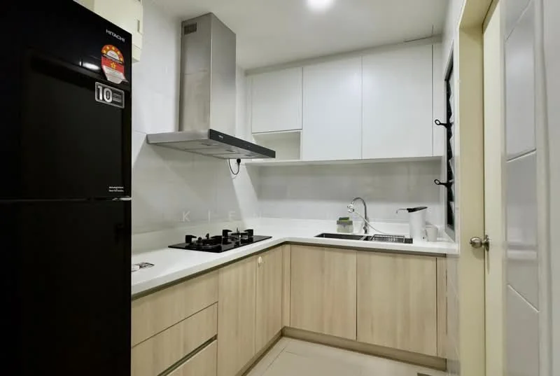 Kitchen features: black fridge, stainless-steel range hood, 4-burner gas hob, white quartz countertop, light wood cabinetry, white upper cabinets, single-bowl stainless-steel sink, chrome pull-down faucet, tile backsplash, wall-mounted window, neutral tile flooring; style: modern.