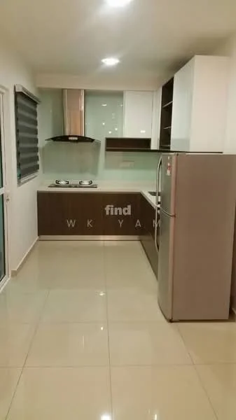 Kitchen features: white upper cabinets, brown lower cabinets, glass backsplash, stainless-steel range hood, 2-burner gas hob, stainless-steel fridge, single-bowl stainless-steel sink, chrome pull-down faucet, ceramic tile flooring, recessed downlights, window with roller blinds; style: modern.