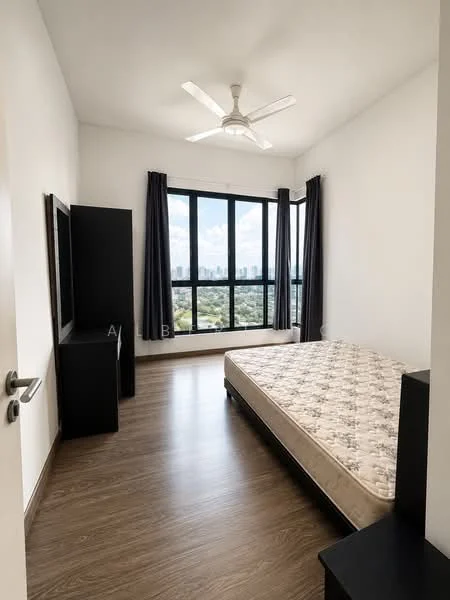 Bedroom features: queen-size bed, wooden flooring, white painted walls, 5-blade ceiling fan, floor-to-ceiling windows, blackout curtains, TV console, black dresser, city view; style: modern; view: city.