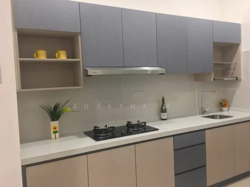 Kitchen features: grey upper cabinets, beige lower cabinets, white quartz countertop, stainless-steel sink, chrome pull-down faucet, built-in gas hob, stainless-steel range hood, open shelving, decorative plant, bottle of wine, yellow mugs; style: modern.