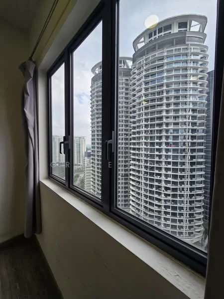 Room features: floor-to-ceiling windows, curtains, city skyline view, grey wall, wooden flooring; style: modern; view: city.