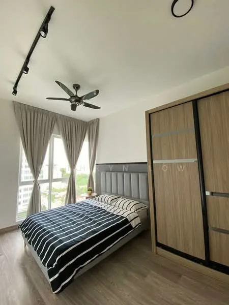 Bedroom features: queen-size bed with striped bedding, upholstered headboard, wooden wardrobe with sliding doors, floor-to-ceiling windows, sheer curtains, 5-blade ceiling fan, wooden flooring, track lighting; style: modern; view: city.