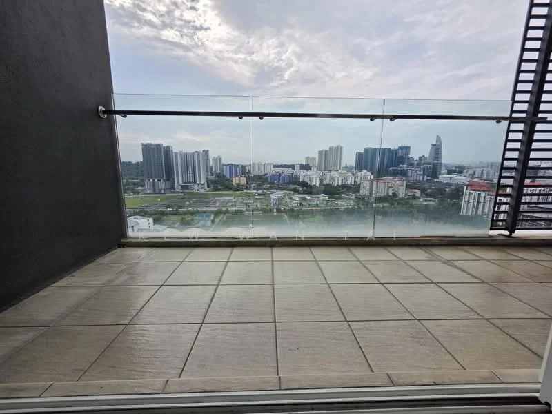Room features: glass railing, concrete flooring, city skyline view, open space, outdoor area; style: modern; view: city.