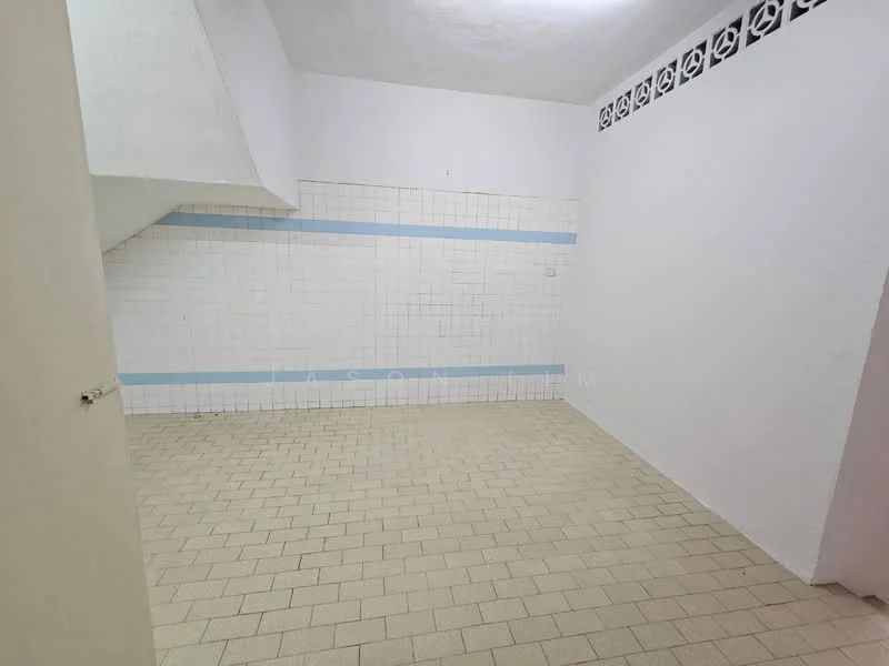 Southern Park, Klang, Taman Selatan, Klang — view 2 of 5 — for Rent