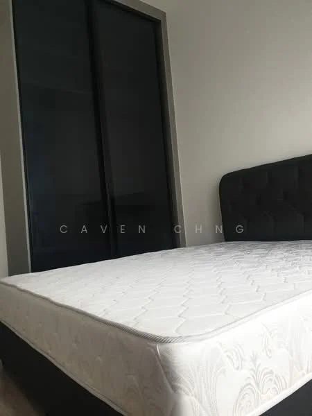 Bedroom features: queen-size bed, upholstered headboard, black sliding wardrobe doors, light-colored walls, wooden flooring; style: modern.
