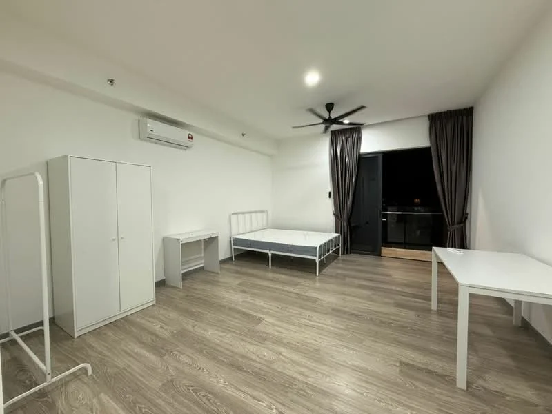 Bedroom features: wooden flooring, white painted walls, 5-blade ceiling fan with light, floor-to-ceiling windows, blackout curtains, single bed frame, white desk, white wardrobe, white bedside table, balcony door; style: modern.